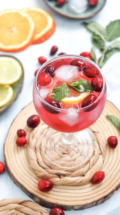 Cranberry Spritzer Mocktail