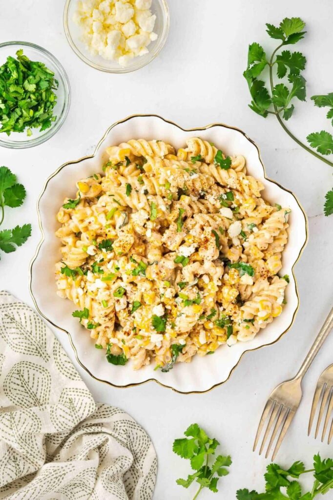 Roundup image for Potluck Recipes That Travel Well (No Reheating Needed)
