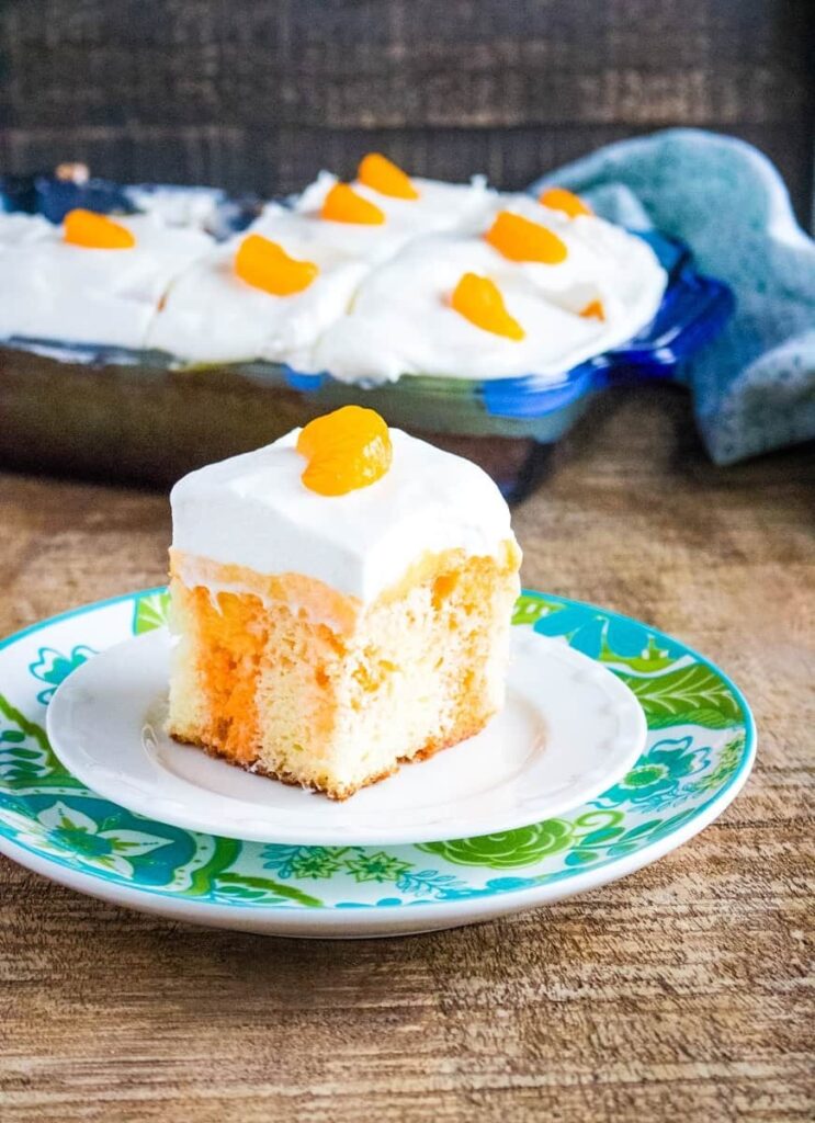 Roundup image for Potluck Recipes That Travel Well (No Reheating Needed)
