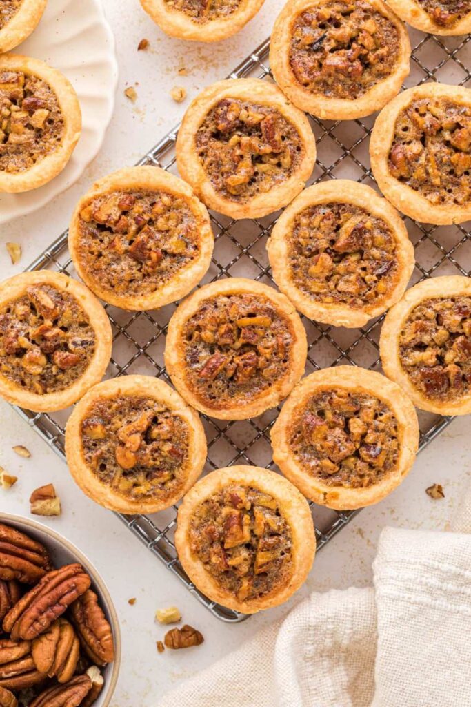 Roundup image for Fall Bake Sale Ideas
