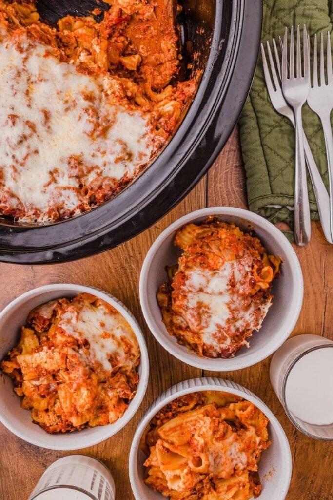 Roundup image for Easy Crockpot Recipes With Ground Beef
