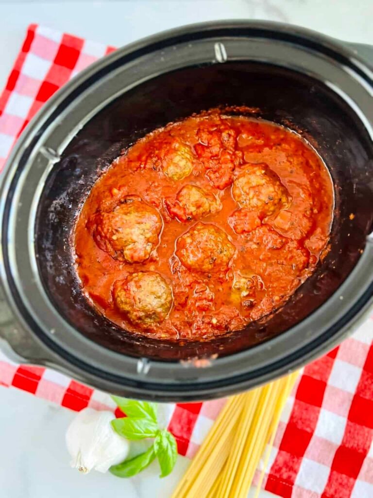 Roundup image for Easy Crockpot Recipes With Ground Beef
