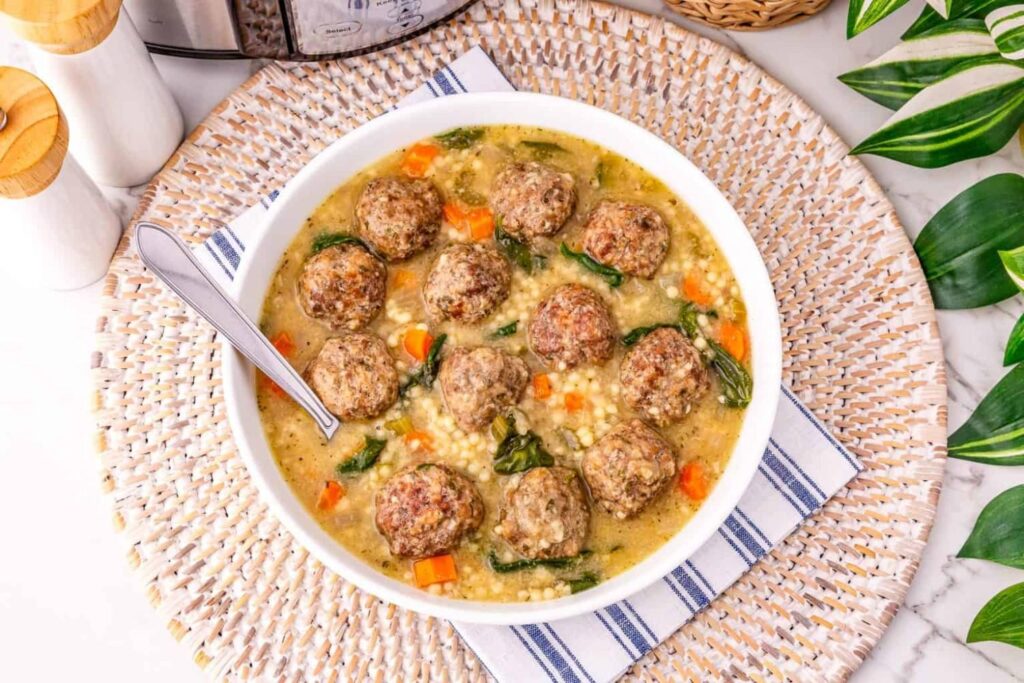 Roundup image for Easy Crockpot Recipes With Ground Beef
