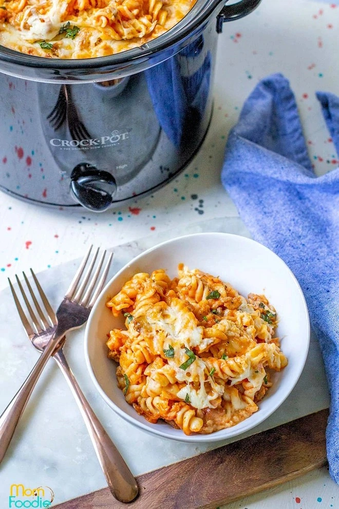 Roundup image for Lazy Dump And Go Crockpot Recipes For Dinner
