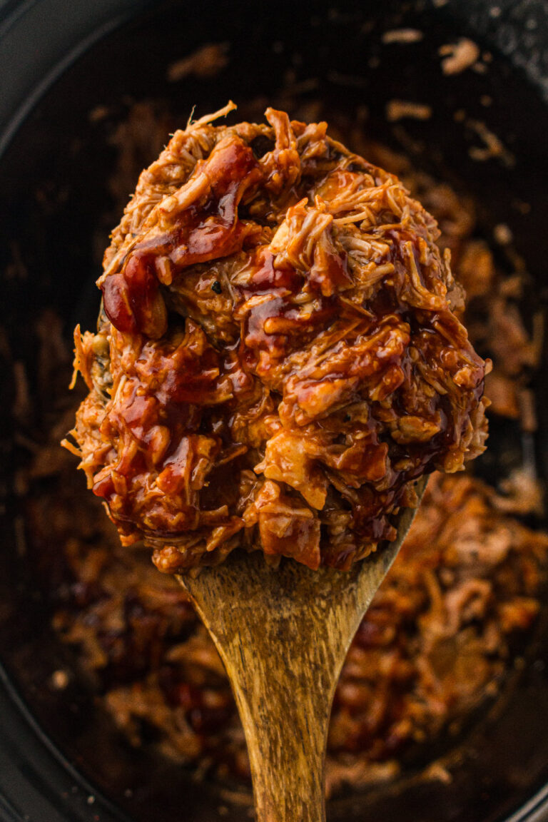 Easy Crockpot BBQ Pulled Pork Recipe