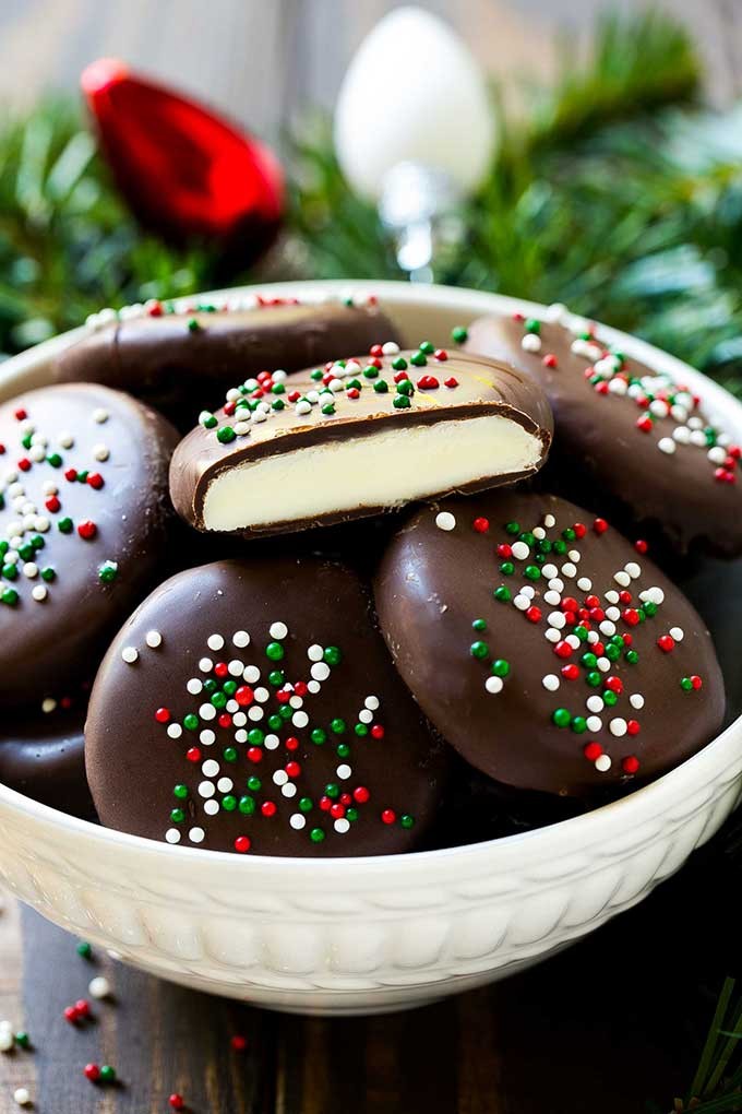 Roundup image for Christmas treats
