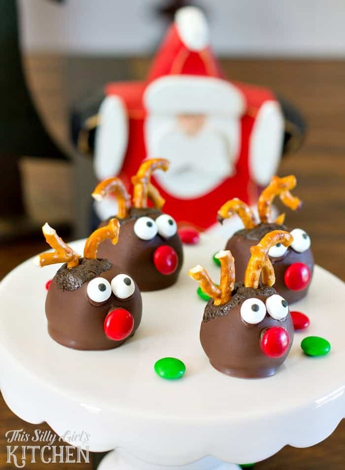 Roundup image for  Christmas treats
