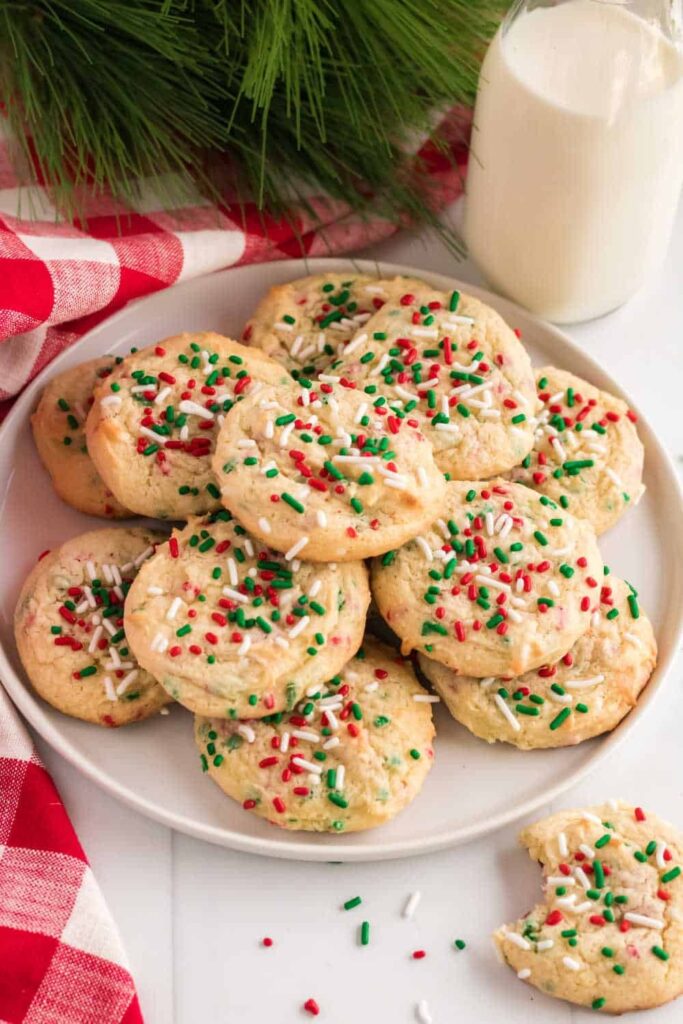 Roundup image for Easy Christmas Cookies
