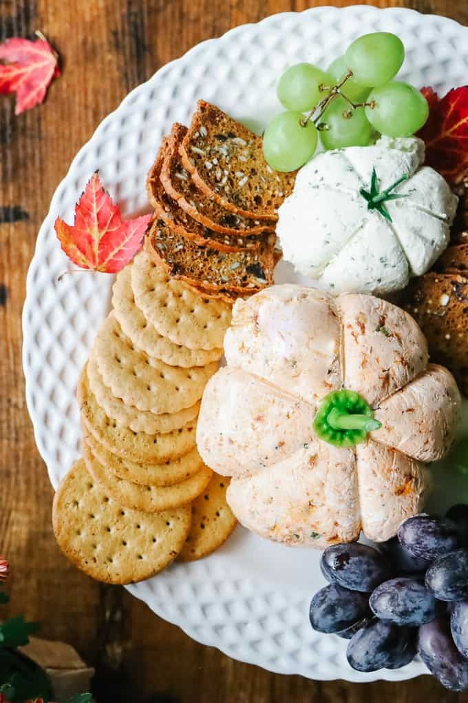 Roundup image for Easy Thanksgiving Appetizers
