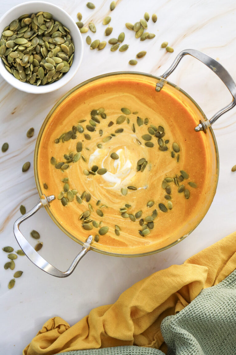 Easy Creamy Pumpkin Soup Recipe for Fall